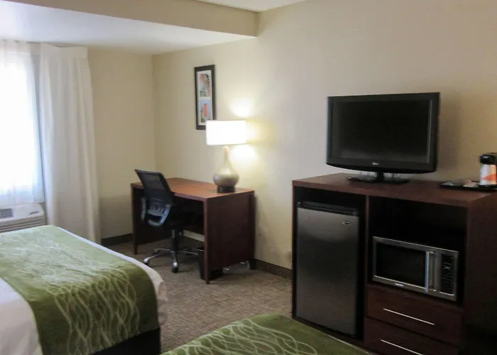 Hotel Comfort Inn&suites North - Deer Valley Phoenix