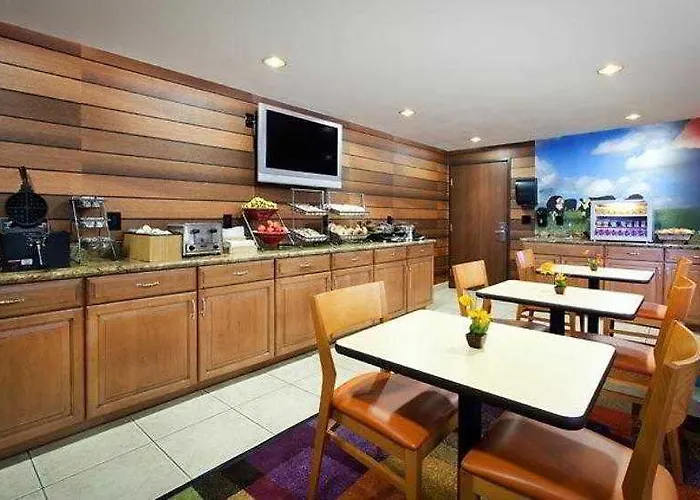 Comfort Inn&suites North - Deer Valley Phoenix