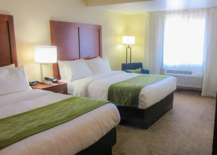Comfort Inn&suites North - Deer Valley