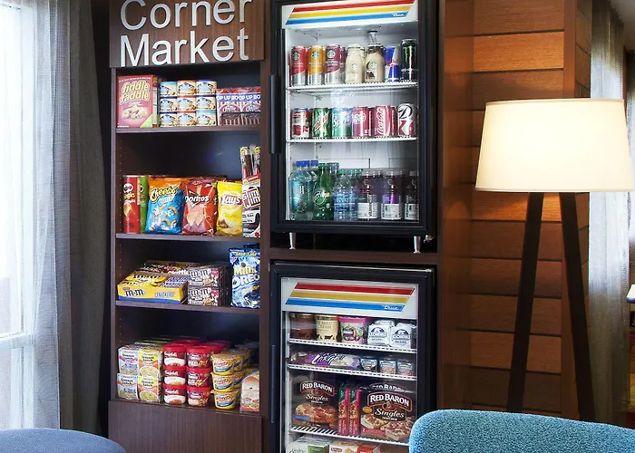 Hotel Comfort Inn&suites North - Deer Valley 3*