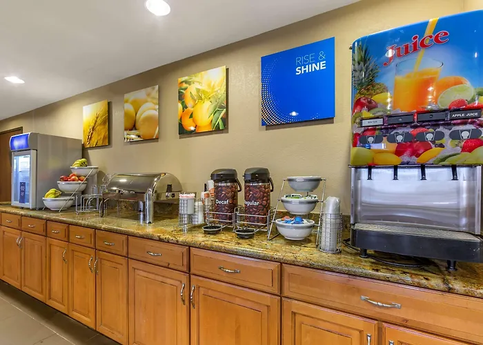 Comfort Inn&suites North - Deer Valley 3* Phoenix
