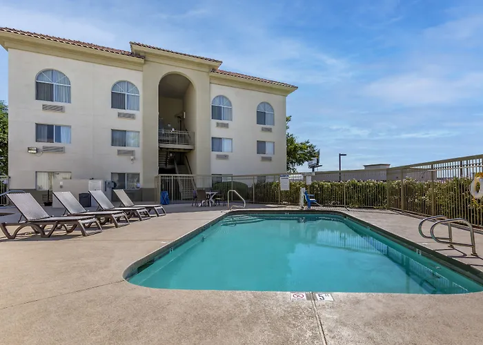 Comfort Inn&suites North - Deer Valley