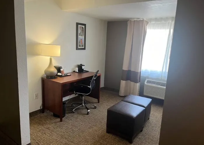 Hotel Comfort & North - Deer Valley 3*