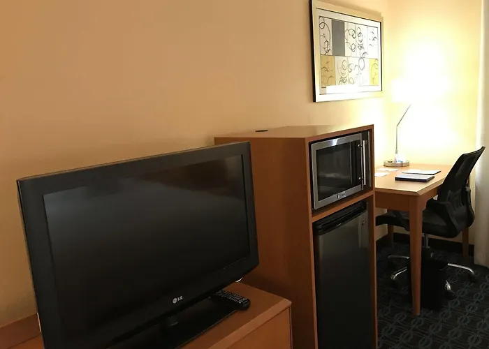 Hotel Comfort Inn&suites North - Deer Valley
