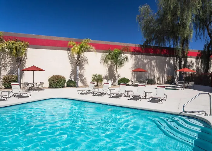 Comfort Inn&suites North - Deer Valley Phoenix